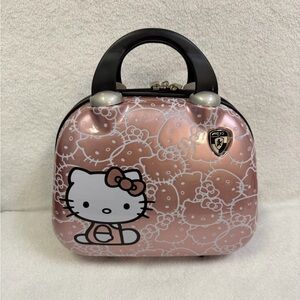 Hello Kitty Luggage Carrier
